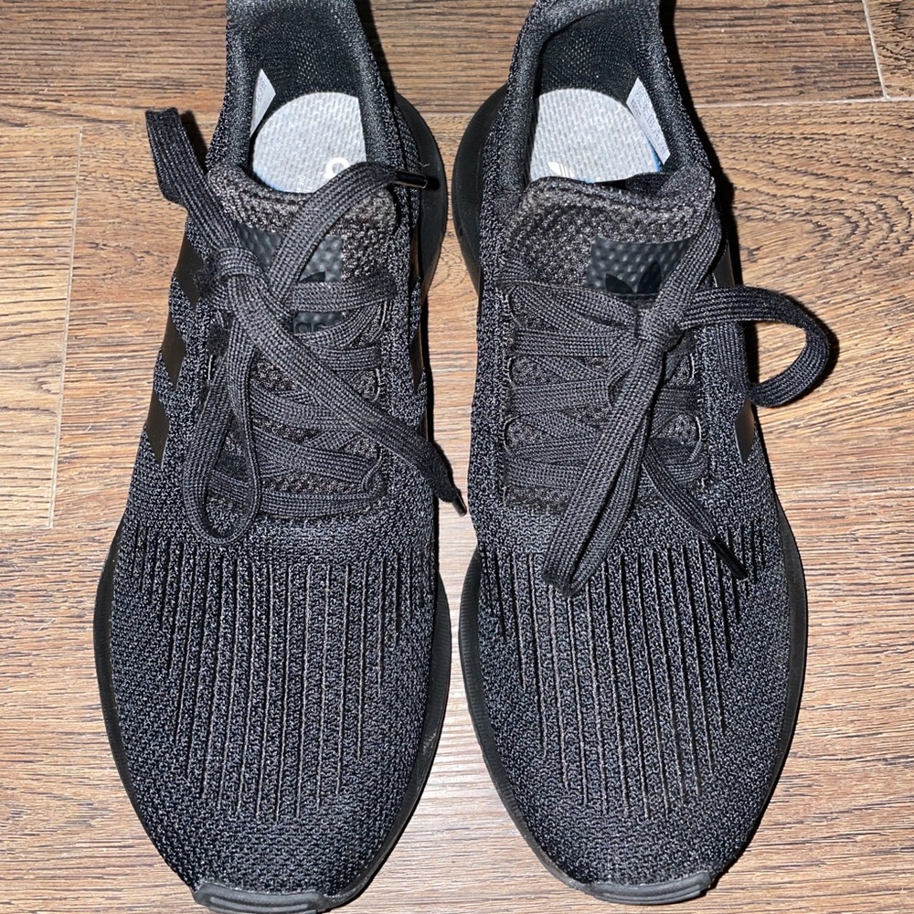 7.5 adidas swift run womens